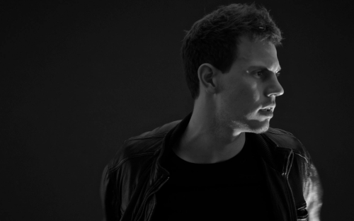 Kristian Warren – Put your hands up (musikvideo)